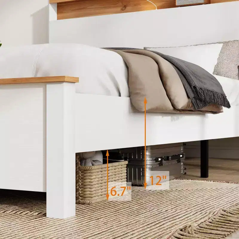 Struttura letto rustica in legno massello stile "farmhouse" con testiera contenitore e stazione di ricarica USB integrata, facile da montare, bianco classico