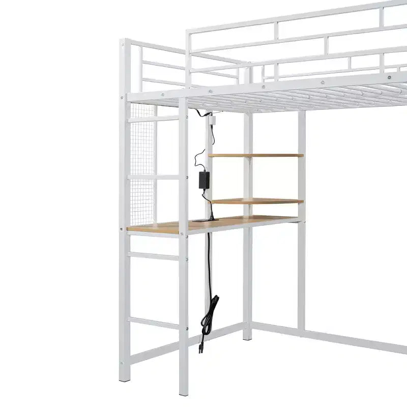 Letto a soppalco con armadio sottostante e tenda, struttura in metallo con scrivania, mensole, presa elettrica e luce a LED