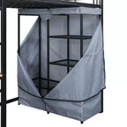 Letto a soppalco con armadio sottostante e tenda, struttura in metallo con scrivania, mensole, presa elettrica e luce a LED