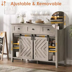 Credenza rustica da 120 cm con anta scorrevole a fienile, mobile buffet in legno alto 85 cm con 3 cassetti, ripiano regolabile e portabottiglie rimovibile