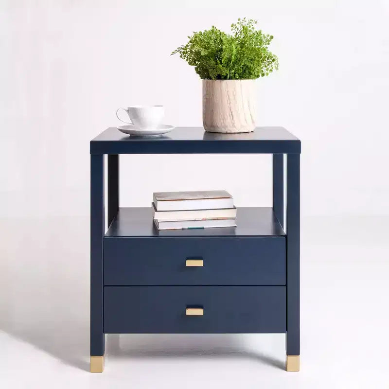 Tavolino d'appoggio Hooper Accent blu navy, struttura in legno, forma rettangolare, due cassetti